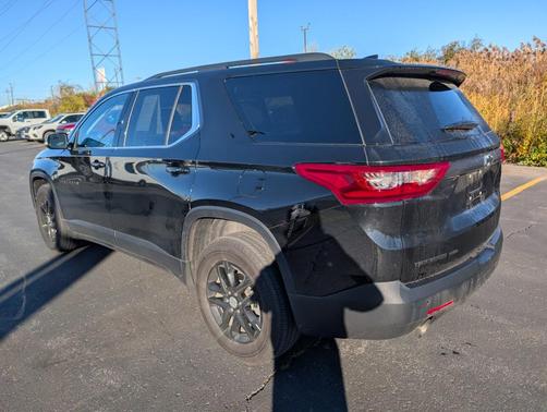 2020 Chevrolet Traverse LT Cloth