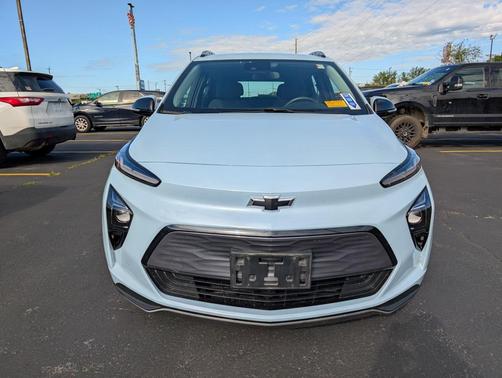 2023 Chevrolet Bolt EUV FWD LT