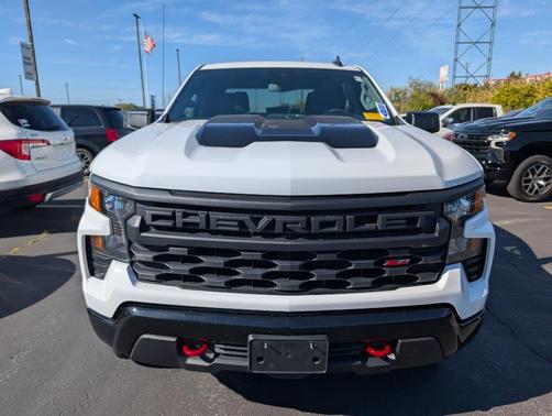 2023 Chevrolet Silverado 1500 Custom Trail Boss