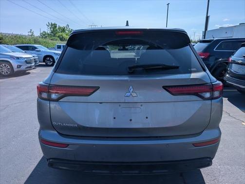 2022 Mitsubishi Outlander Black Edition S-AWC