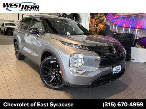 2022 Mitsubishi Outlander Black Edition S-AWC