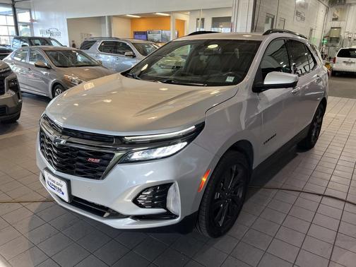 2022 Chevrolet Equinox AWD RS