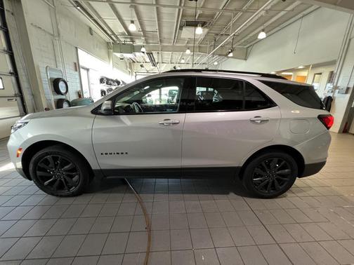 2022 Chevrolet Equinox AWD RS