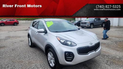 Sparkling Silver 2019 Kia Sportage LX