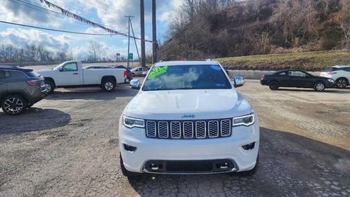Bright White Clearcoat 2017 Jeep Grand Cherokee Overland
