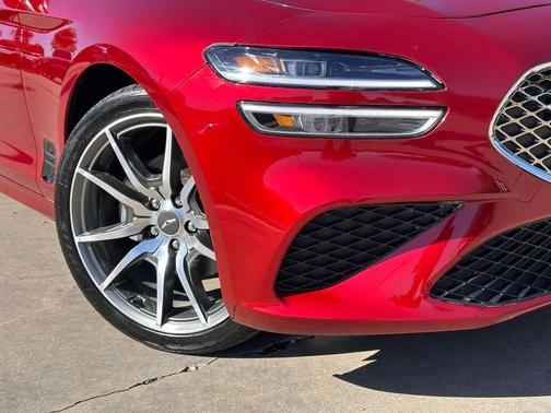 2023 Genesis G70 2.0T RWD