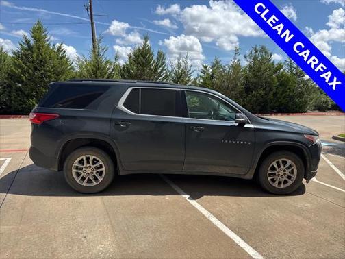 2019 Chevrolet Traverse LT Cloth