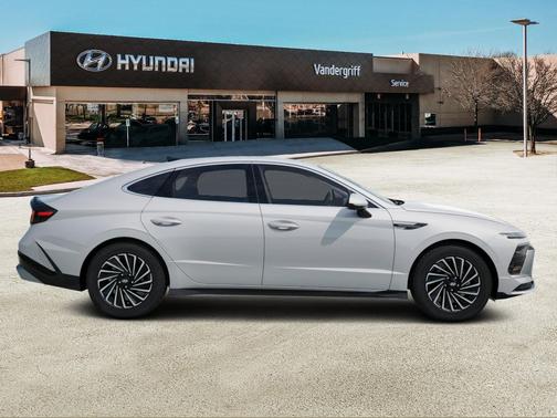 2026 Hyundai SONATA Hybrid Limited