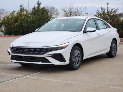 2026 Hyundai ELANTRA HEV Blue