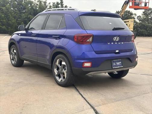 2025 Hyundai VENUE Limited