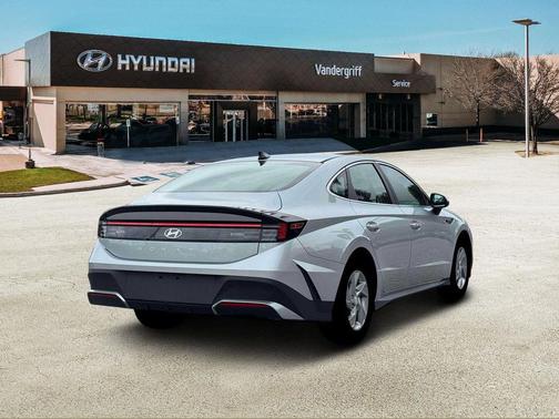 2026 Hyundai SONATA SE