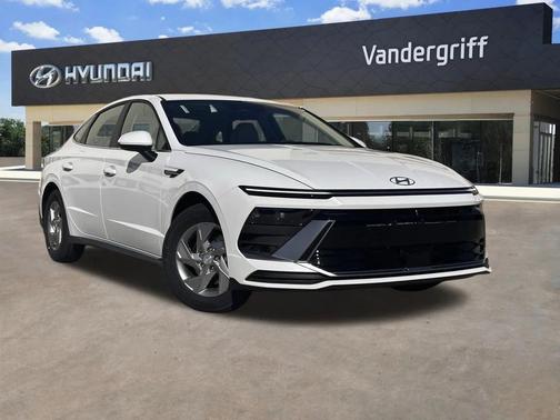 2025 Hyundai SONATA SE