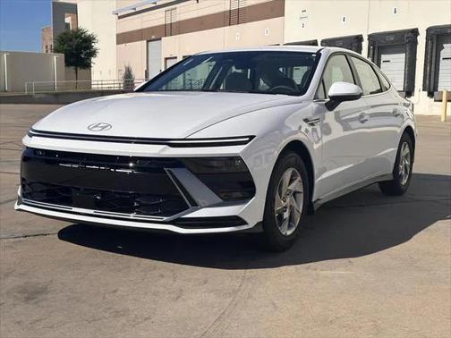 2025 Hyundai SONATA SE