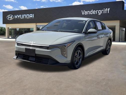 Morning Haze 2025 Kia K4 LXS