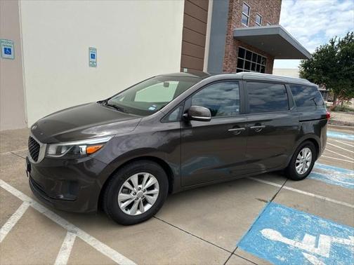 2016 Kia Sedona LX
