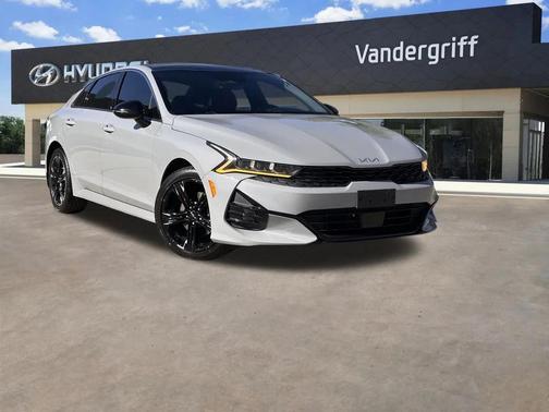 2022 Kia K5 GT-Line