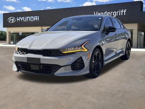 2022 Kia K5 GT-Line
