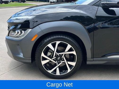 Abyss Black Pearl 2023 Hyundai KONA Limited