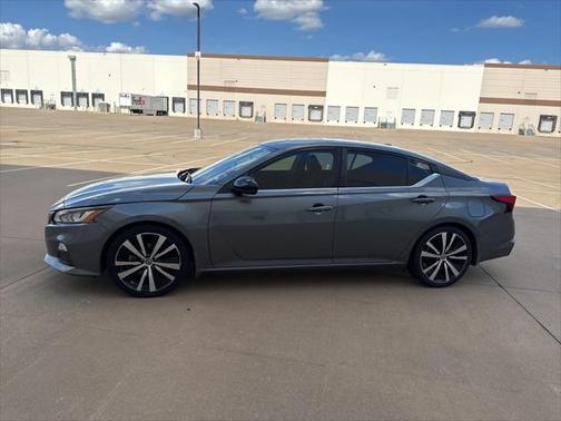 2020 Nissan Altima SR VC-Turbo FWD
