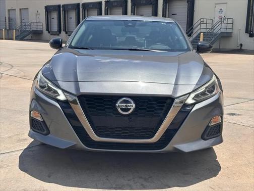 2020 Nissan Altima SR VC-Turbo FWD