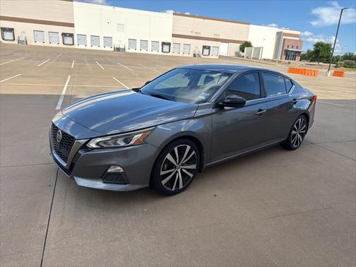 2020 Nissan Altima SR VC-Turbo FWD