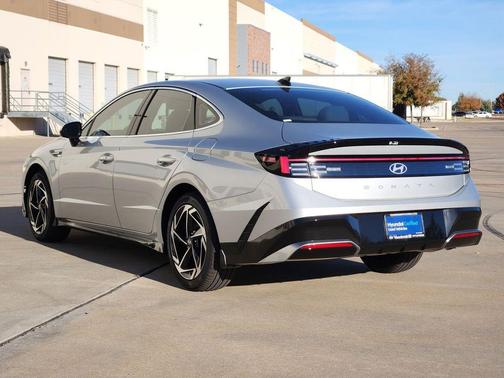 2026 Hyundai SONATA SEL