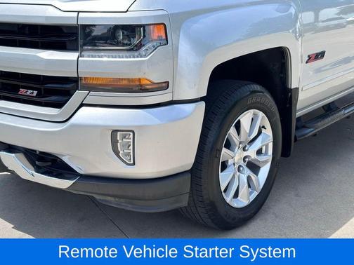 Silver Ice Metallic 2018 Chevrolet Silverado 1500 2LT