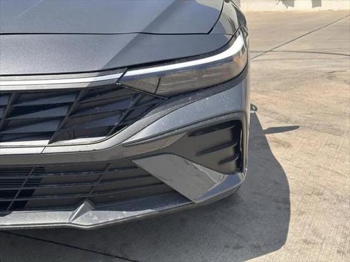 2025 Hyundai ELANTRA HEV Blue
