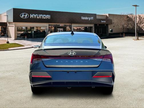 2026 Hyundai ELANTRA Sport