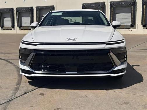 2025 Hyundai SONATA Hybrid SE