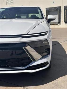 2025 Hyundai SONATA Hybrid SE