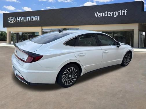 2021 Hyundai SONATA Limited 2.0T