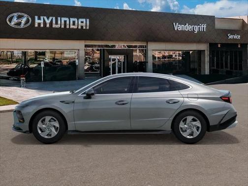 2025 Hyundai SONATA SE