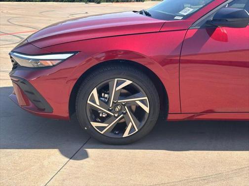 2025 Hyundai ELANTRA Sport
