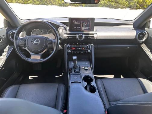 2022 Lexus IS 300 Base