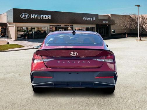 2026 Hyundai ELANTRA Sport