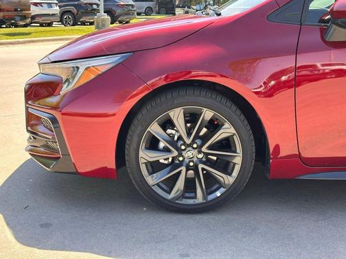 Ruby Flare Pearl 2026 Toyota Corolla SE