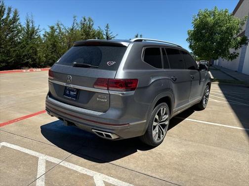 2022 Volkswagen Atlas 3.6L SEL Premium