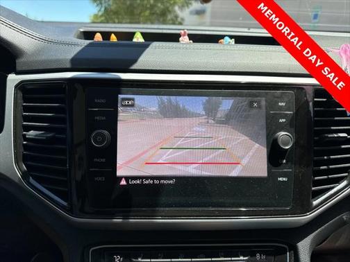 2022 Volkswagen Atlas 3.6L SEL Premium
