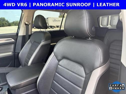 2022 Volkswagen Atlas 3.6L SEL Premium