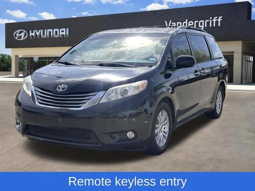2015 Toyota Sienna XLE