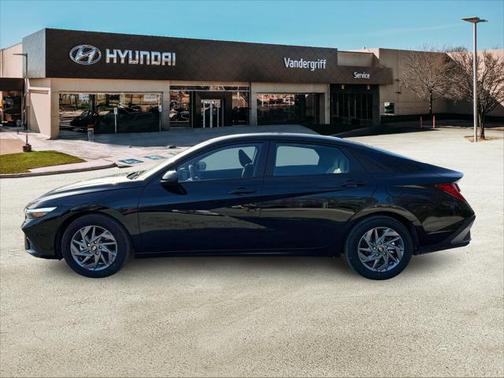 2025 Hyundai ELANTRA HEV Blue