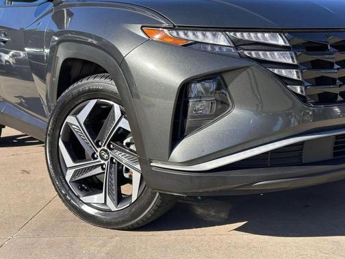 2024 Hyundai TUCSON Plug-In Hybrid SEL