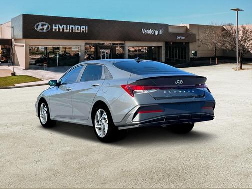 2025 Hyundai ELANTRA Sport