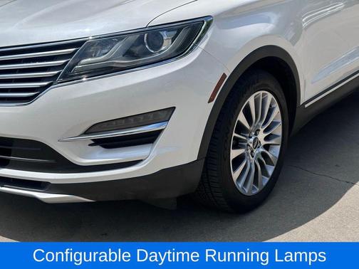 White Platinum Metallic Tri-Coat 2015 Lincoln MKC Base