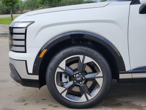 Creamy White Pearl 2026 Hyundai Palisade Hybrid Limited