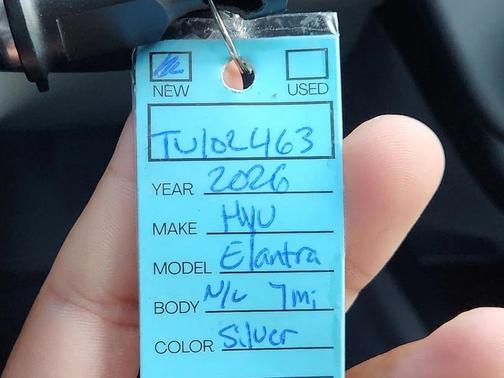 2026 Hyundai ELANTRA SE