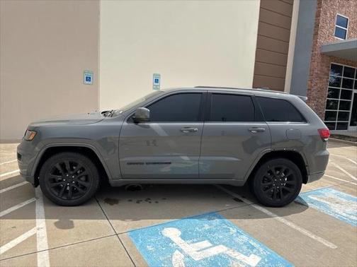 2019 Jeep Grand Cherokee Altitude