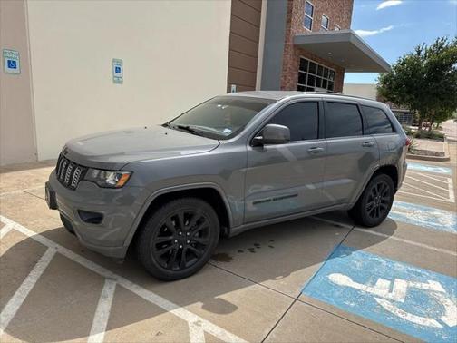 2019 Jeep Grand Cherokee Altitude