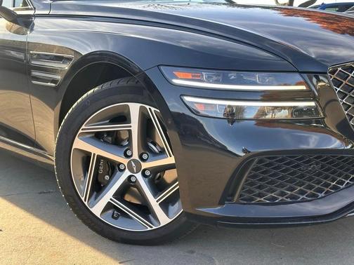 2024 Genesis G80 2.5T AWD